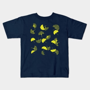 Ginkgo leaves Kids T-Shirt